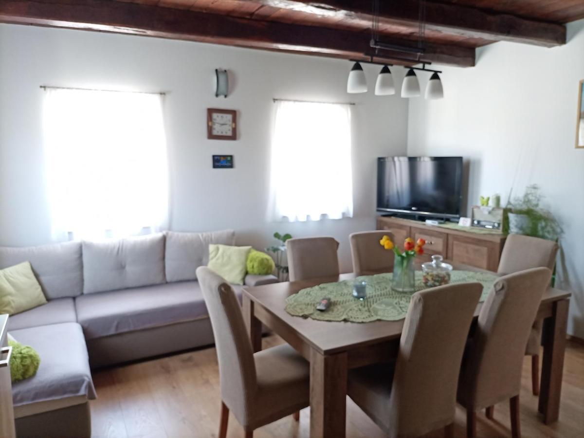 Kuca Za Odmor Braco Apartment Donji Zvecaj Luaran gambar