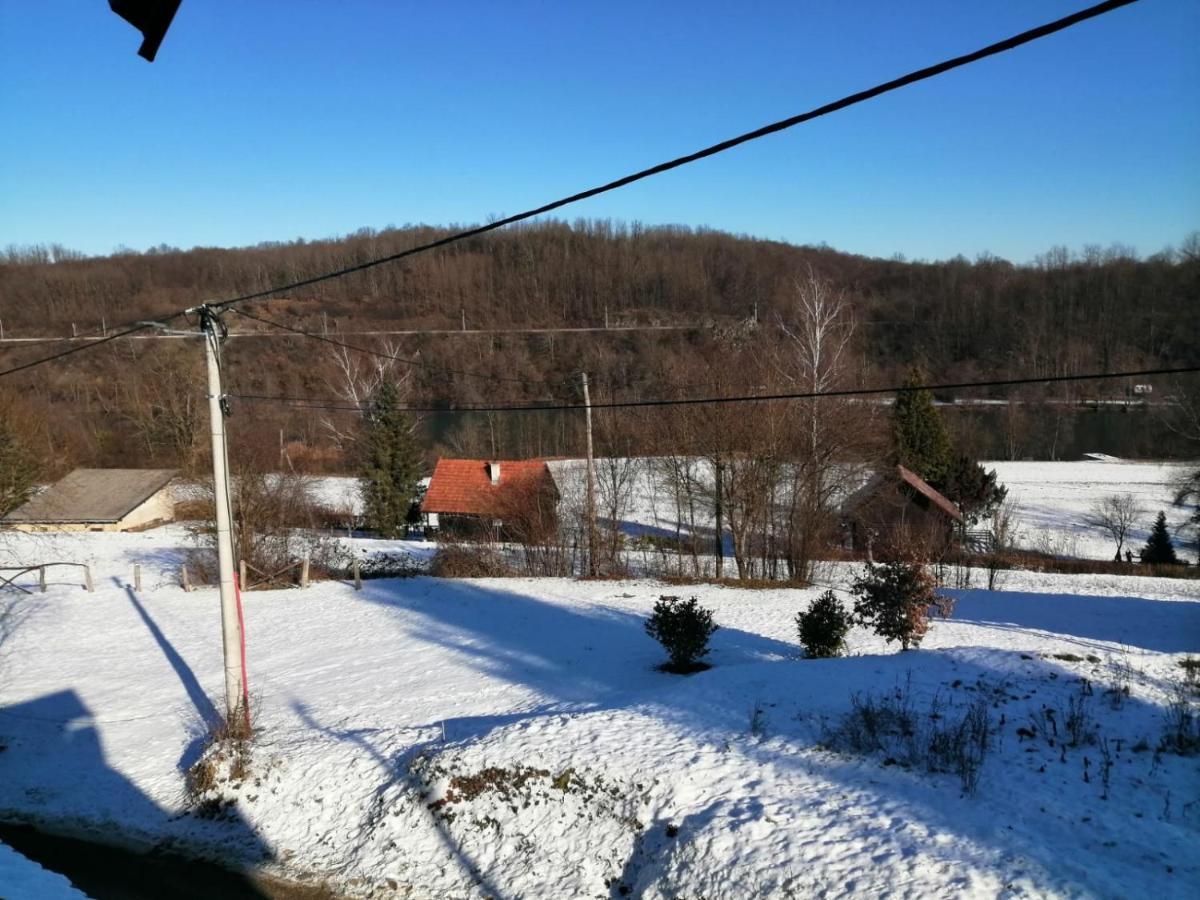 Kuca Za Odmor Braco Apartment Donji Zvecaj Luaran gambar